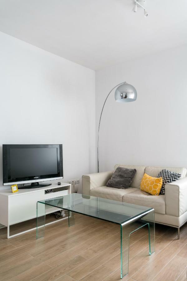 Triana 3 Bedrooms & 2 Bath Parking Included Apartamento Sevilha
