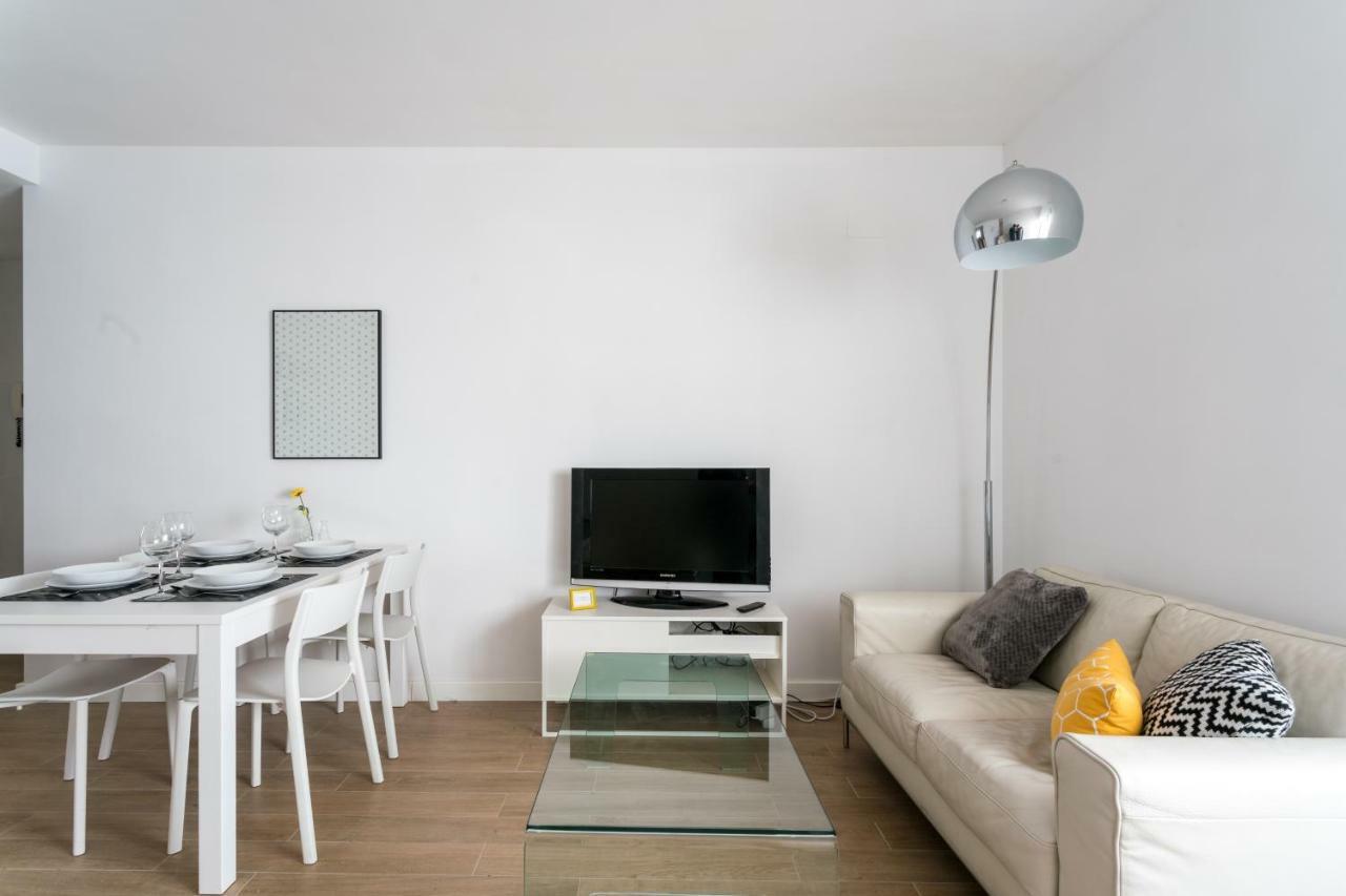 Triana 3 Bedrooms & 2 Bath Parking Included * Sevilha