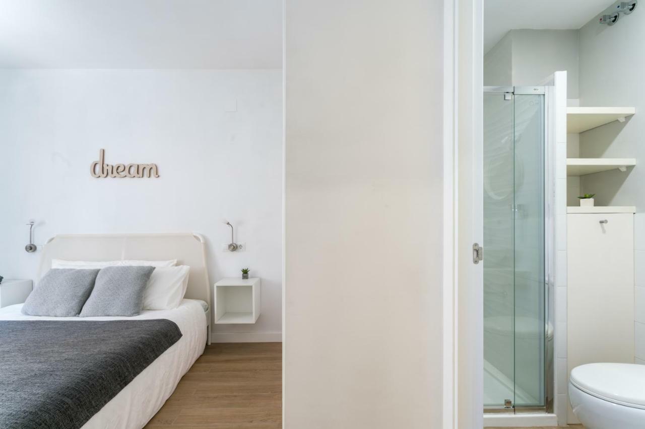 Triana 3 Bedrooms & 2 Bath Parking Included Apartamento Sevilha